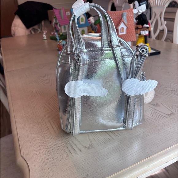 Guess mini backpack - Picture 2 of 3